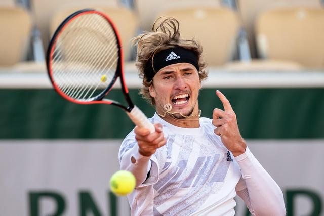 为轮换阵容 为轮换阵容